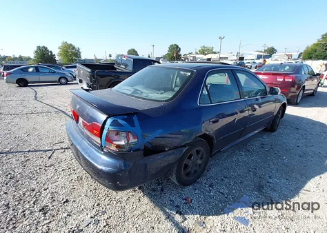 2002 Honda Accord 2.3 Ex из США, поврежденный, VIN 1HGCG56682A114201